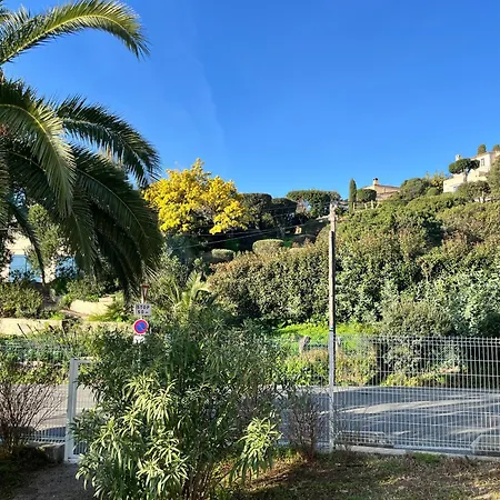 Rdc Grande Terrasse A 200m De La Au Calme *
