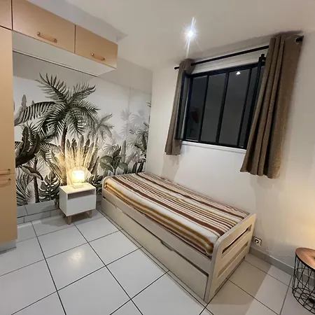 Apartment Rdc Grande Terrasse A 200m De La Au Calme Cavalaire-sur-Mer